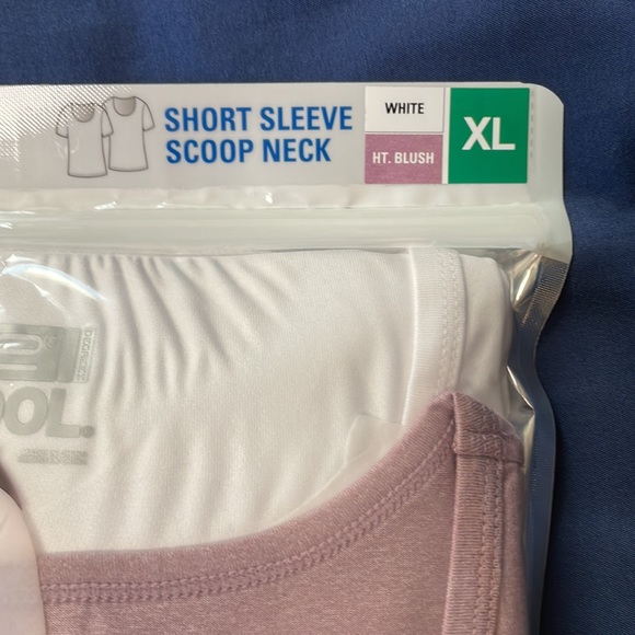 32 Degrees Cooling Shirts 2 Pack - Picture 6 of 6